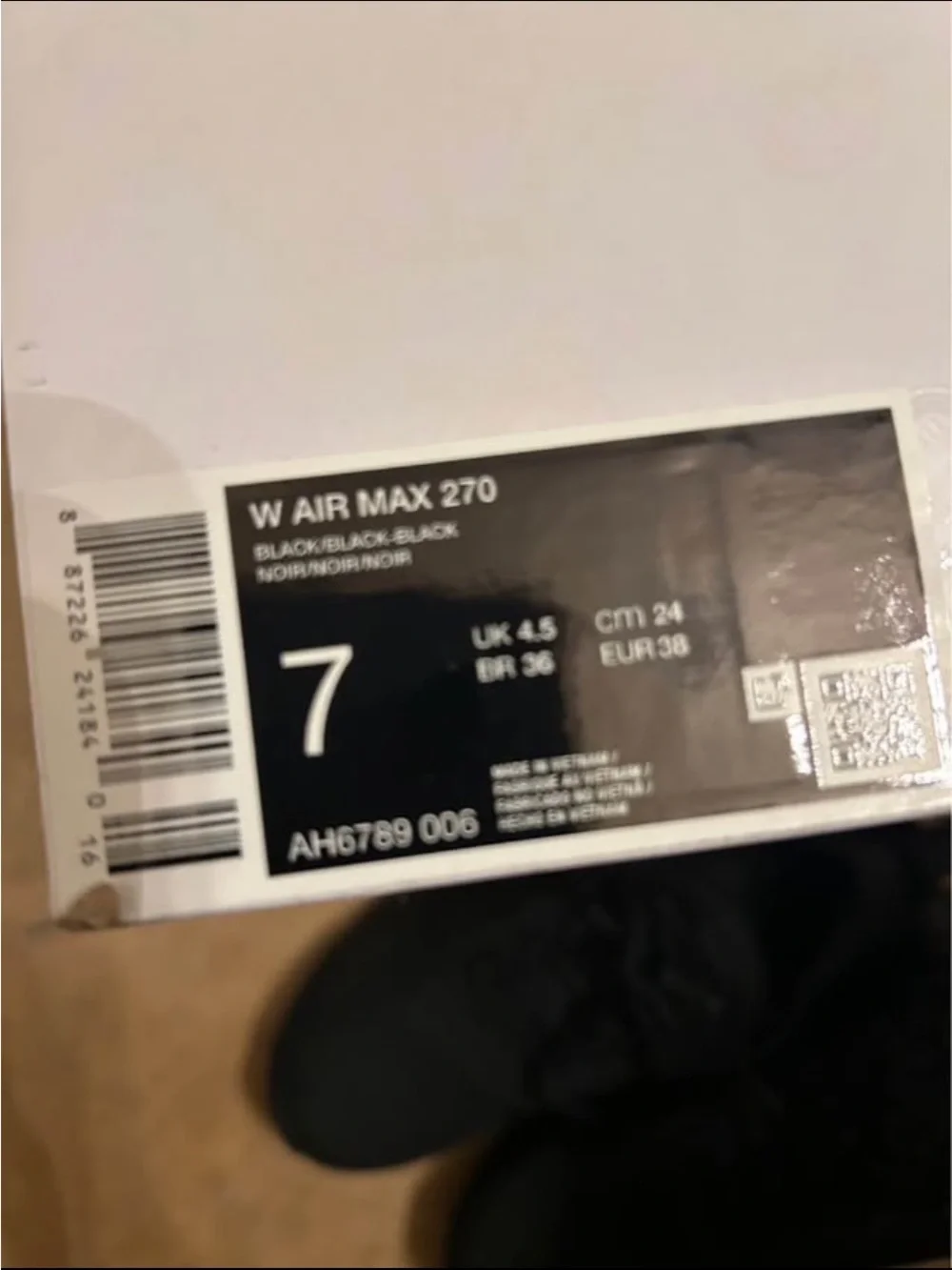 Nike Men’s Black Athletic Sneakers